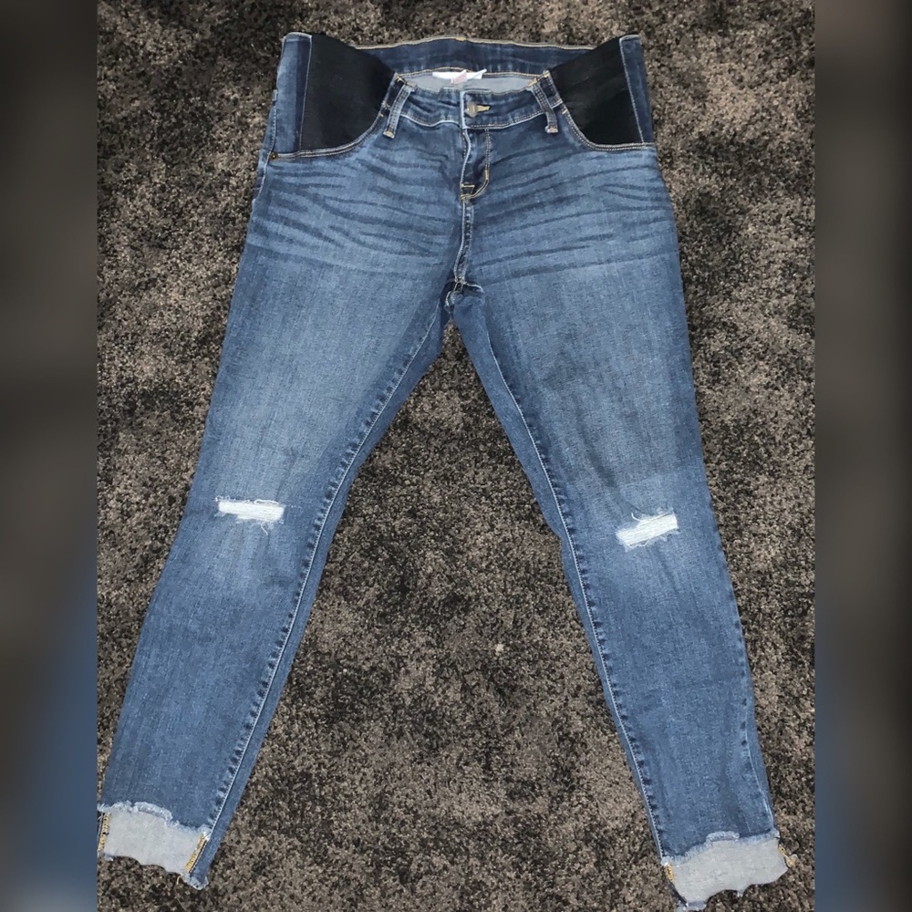 Ingrid and Isabel jeans